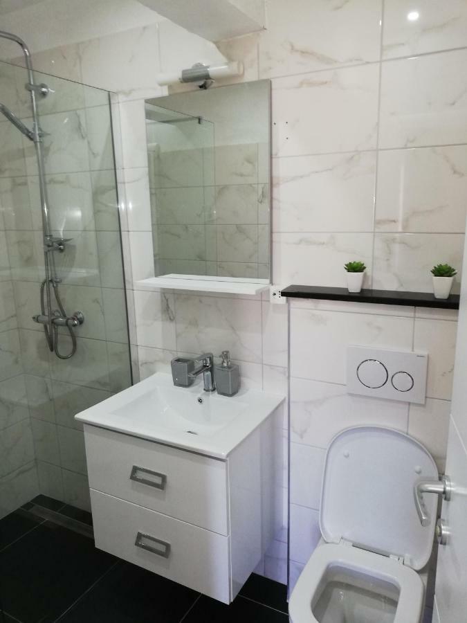 Apartment Stojan A1 Marina Exterior foto